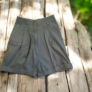 Outback Red Green Women's Bermudas